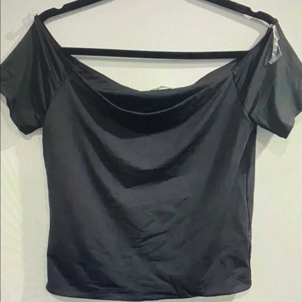 Elegant Black Short Sleeve Top